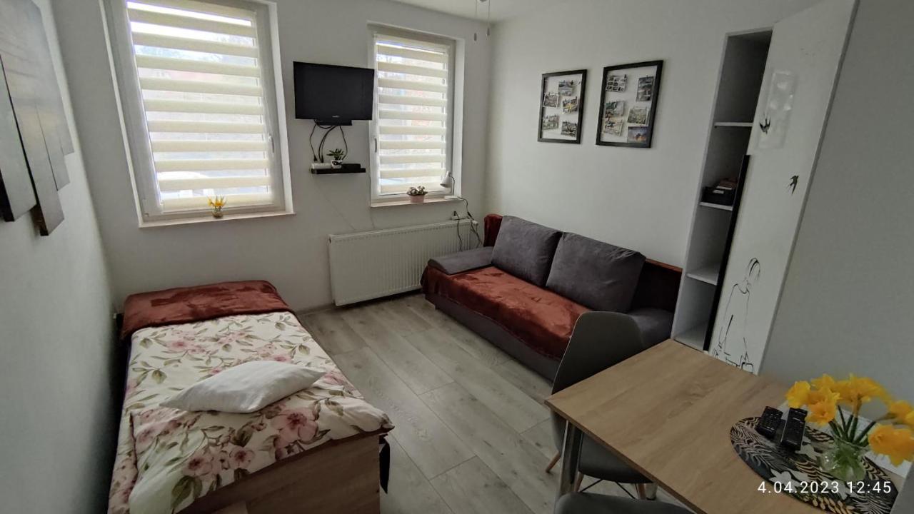 Apartament "Jelen" Cieplice Apartment Jelenia Gora Luaran gambar